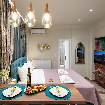 Blue Ark Romantic Studio Under Acropolis-2